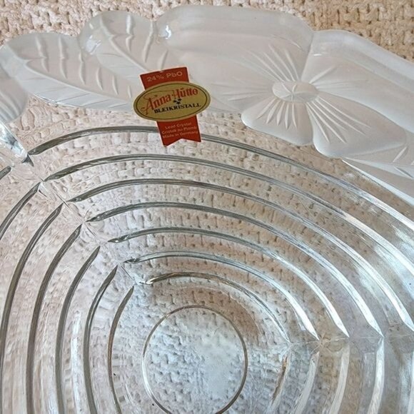 Anna Hutte Vintage Crystal 7" Diameter Floral Designed Funnel Exquisite 4"H Dish - Picture 2 of 8